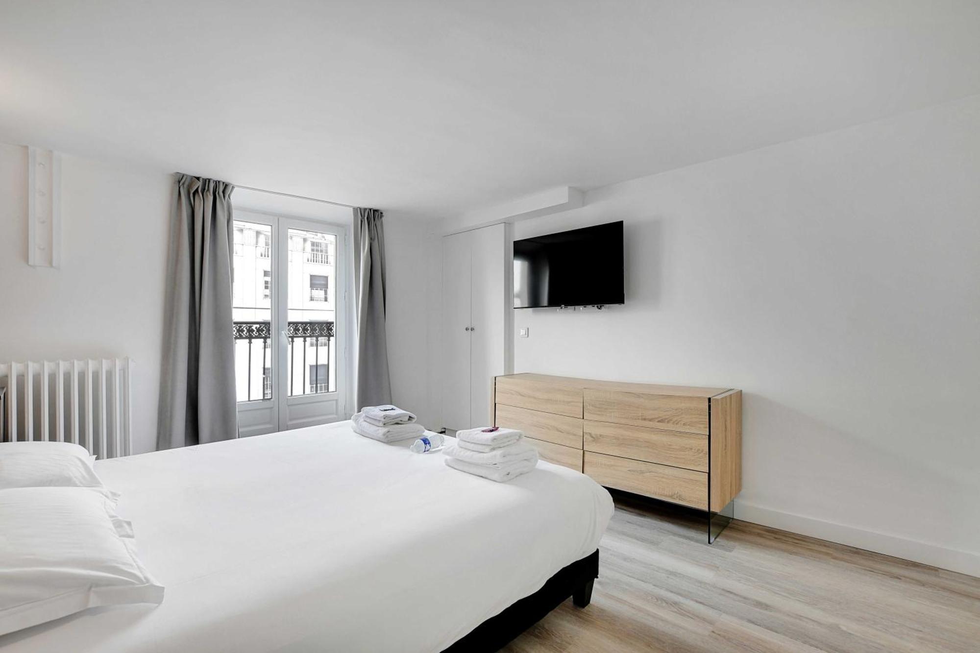 Cosy In The Heart Of Opera * Parijs